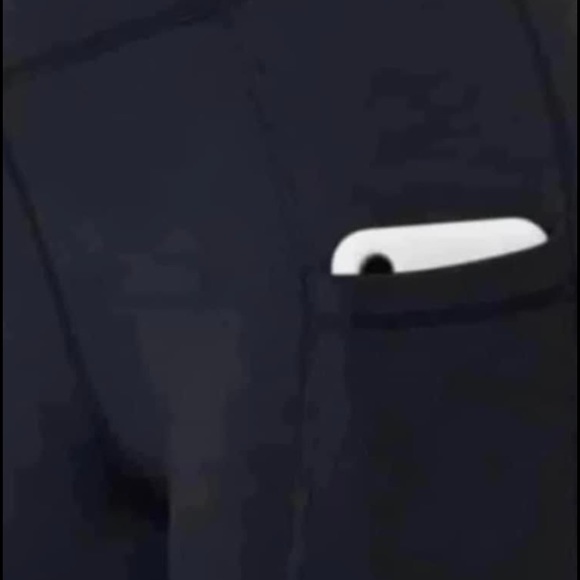 Women’s Fila Bike shorts - Picture 3 of 4